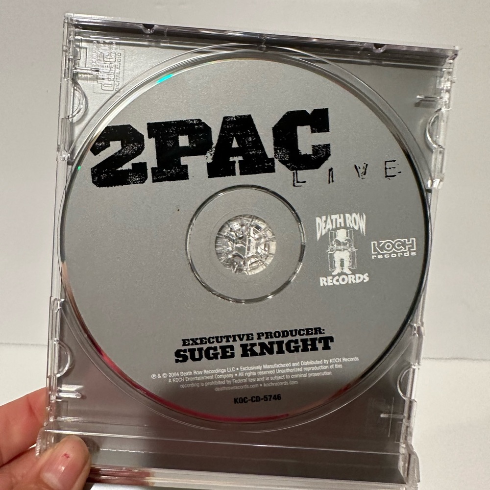 2 Pac Live - Picture 3 of 5